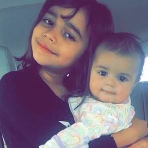 Meet your Posher, Simon